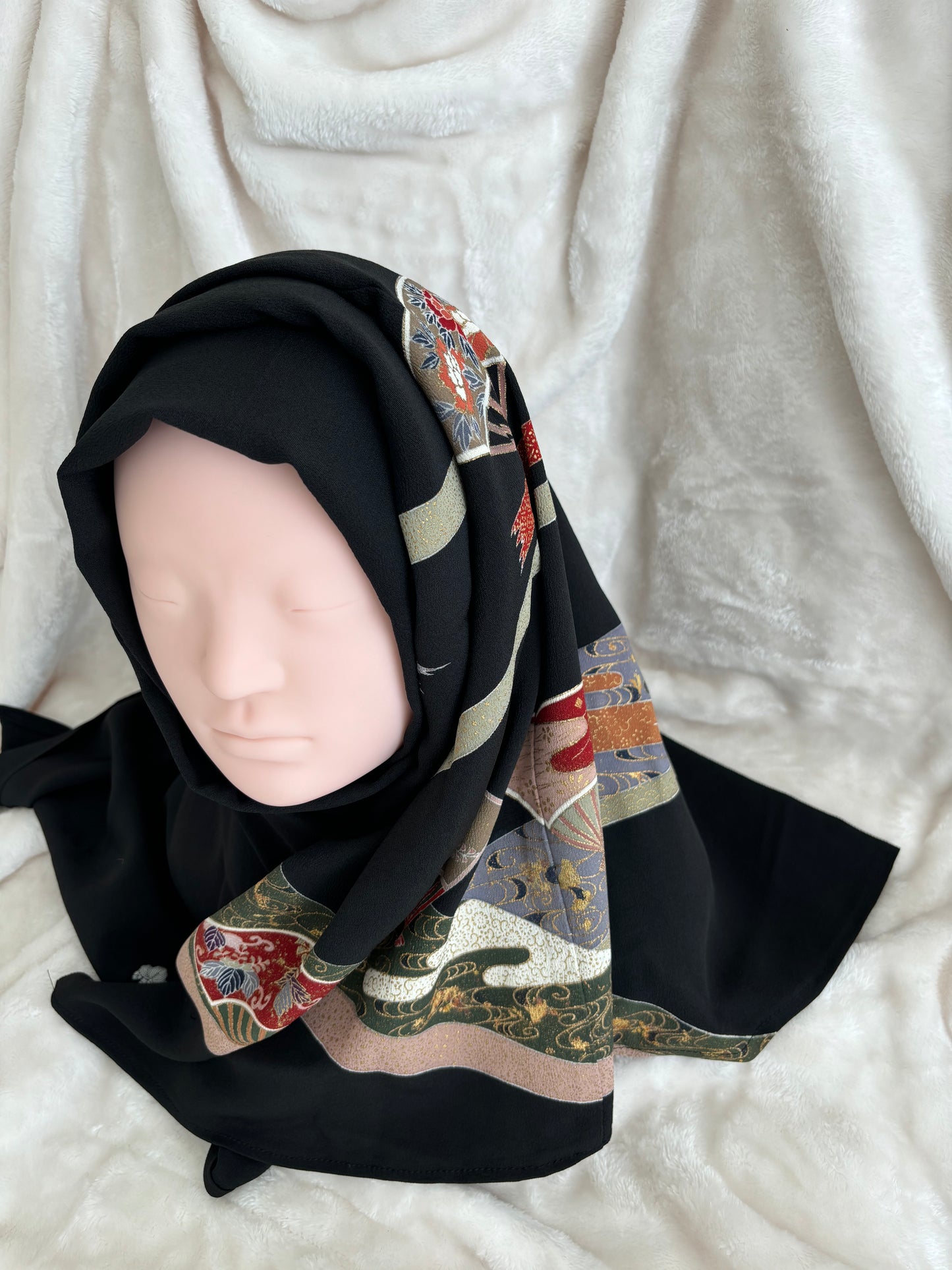 Japanese Design Hijab N8